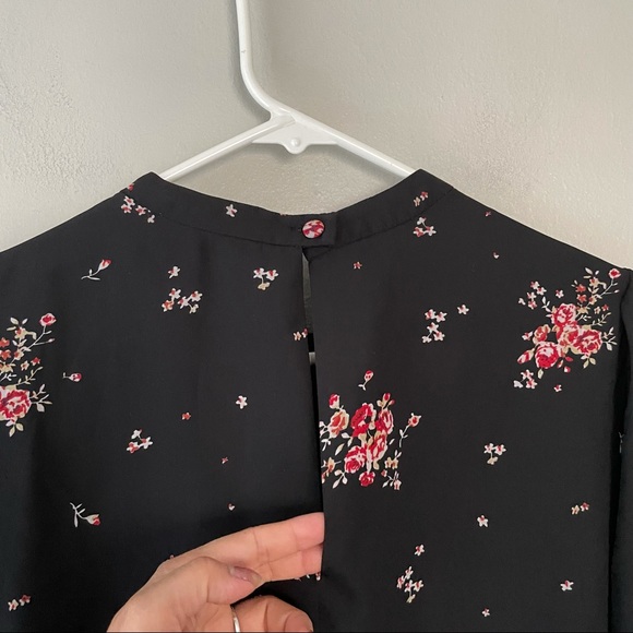 NWT Show Me Your Mumu Floral Blouse - Picture 9 of 9
